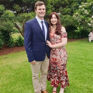 Meet your Posher, Simone